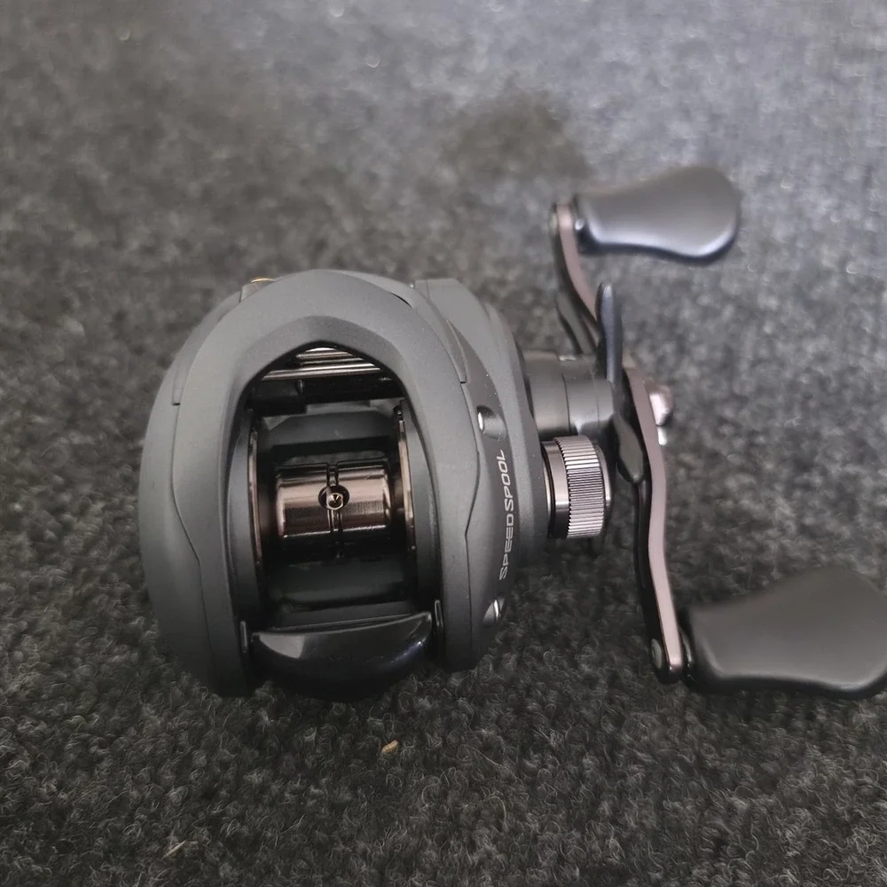 LEW'S SPEED SPOOL SS1SHG3 Baitcast fishing Reel-RH-NEW 7.5:1-10bb New No Box.